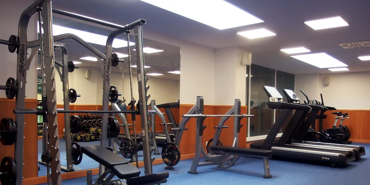 Kedykoľvek môžete zájsť aj do fitness centra.