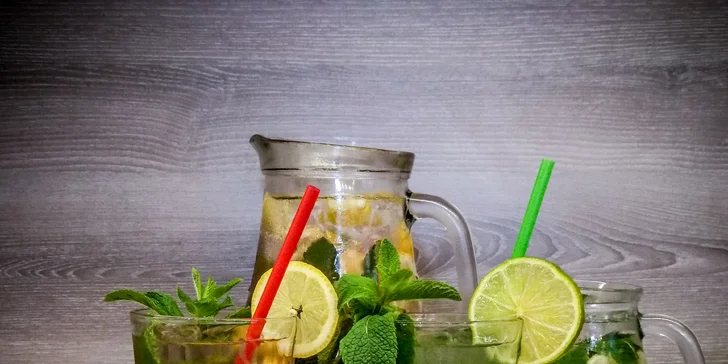 Domácí limonádu si vyberete z denní nabídky.