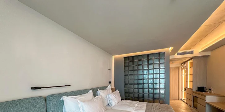  Tato vlajková loď řetězce Grifid v sobě snoubí moderní design s organickými prvky.