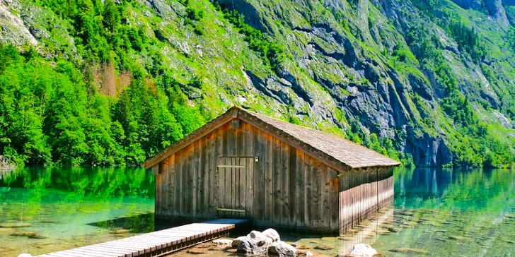 Těšte se na ikonické Orlí hnízdo s panoramatickými výhledy i křišťálové hlubiny jezera Königssee.