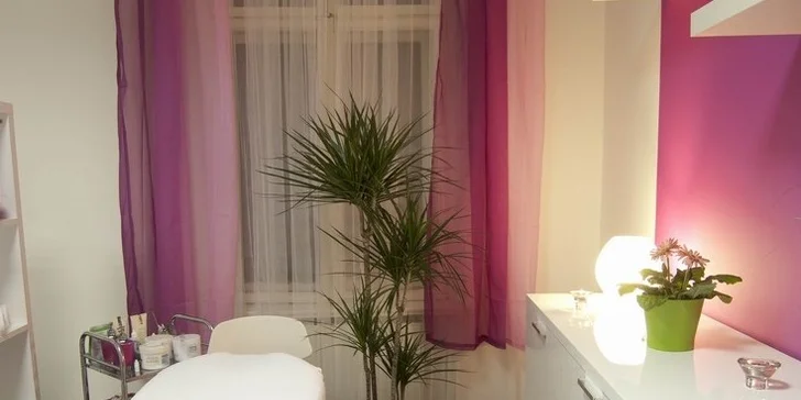 Pečovat o vás bude zkušená kosmetička. 