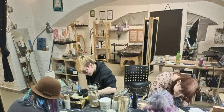 Samozřejmě se také dozvíte vše o hygienických pravidlech a zásadách bezpečné práce.