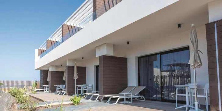  Samozřejmostí je soukromý balkon nebo terasa, které slouží jako vaše osobní vyhlídka na klidné vnitřní patio.