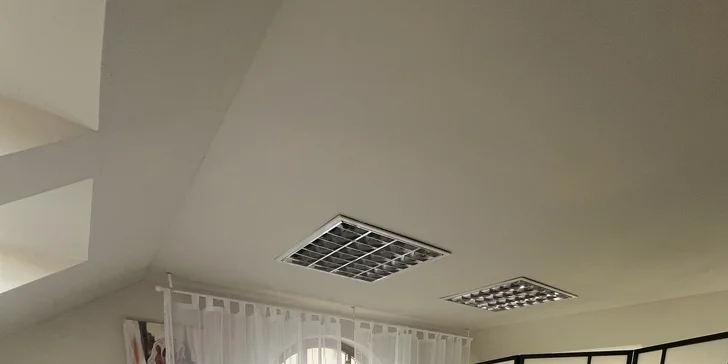 Urobte si pohodlie, chĺpkom odzvonilo!
