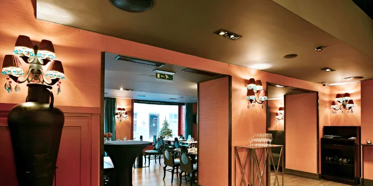 Voucher je možné využít jen ve všední dny, o víkendu se v restauraci podávají pouze snídaně. 