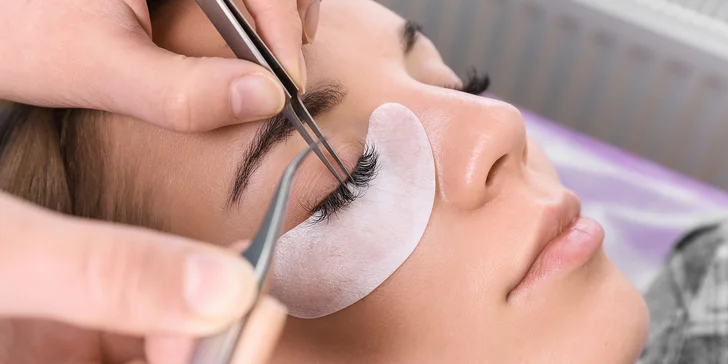 Luxusný pohľad s 3D či 5D mihalnicami v štúdiu Dep Nails