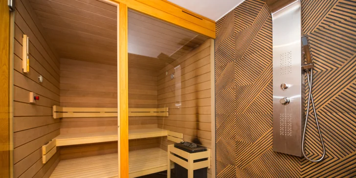 V sauně či vířivce si můžete s příslušnou variantou zajistit 60-90 minut privátního relaxu. 