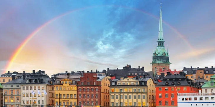 Uvidíte i Modré nádvoří stockholmské radnice, které se využívá jako jídelní sál po předávání Nobelových cen.