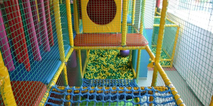 Celodenní vstup do dětského centra Play Factory