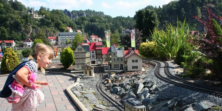 Zážitková plavba z Děčína do lázeňského Kurort Rathen a zpět, oběd i večeře