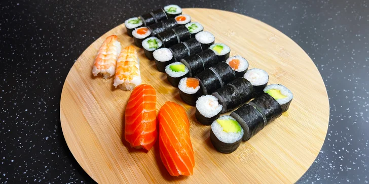 Sushi s sebou: otevřený voucher do bistra v Polabinách na 300, 500 nebo 1000 Kč