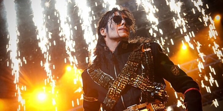 Vstup na Forever King of Pop – The Michael Jackson Show. Slavné pecky, skvělí tanečníci, kaskadéři i videoprojekce. Pocta legendě se slevou 50 %.