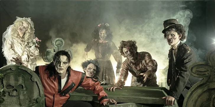 Vstup na Forever King of Pop – The Michael Jackson Show. Slavné pecky, skvělí tanečníci, kaskadéři i videoprojekce. Pocta legendě se slevou 50 %.