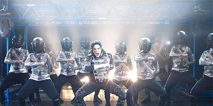 Vstup na Forever King of Pop – The Michael Jackson Show. Slavné pecky, skvělí tanečníci, kaskadéři i videoprojekce. Pocta legendě se slevou 50 %.