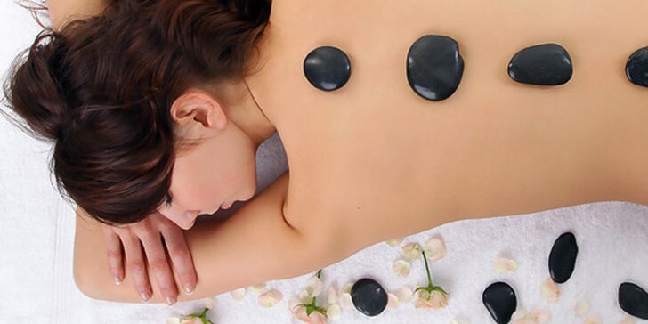 Regenerující masáž lávovými kameny Hot Stones