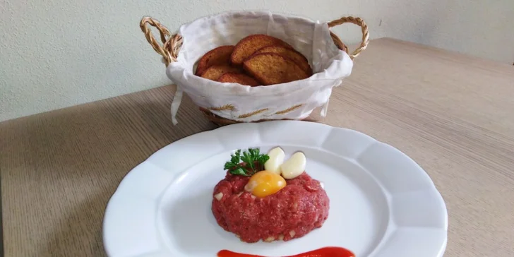 Kuchař vám tatarák namíchá z falešné svíčkové.