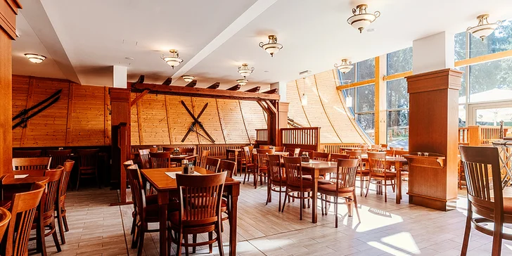 Aby byl váš pobyt maximálně komfortní, každé ráno si v hotelové restauraci pochutnáte na bufetové snídani. 