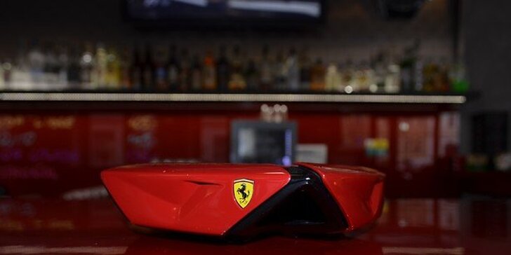 3 kola či celá hodina na trenažéru Ferrari 150° Italia
