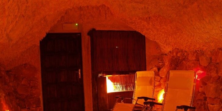 Blahodárný pobyt v jeskyni z himálajské soli