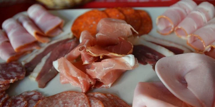 Raclette: Francouzské pohoštění pro dva v Bistro de France