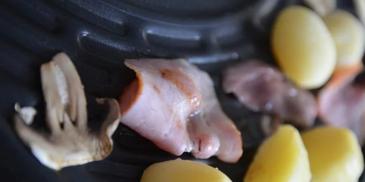 Raclette: Francouzské pohoštění pro dva v Bistro de France