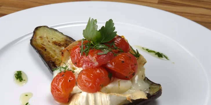 40% sleva na veškeré pokrmy v restauraci Maranatha