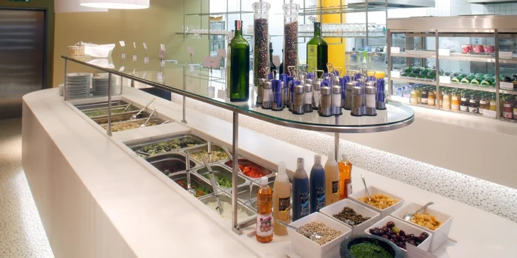 40% sleva na veškeré pokrmy v restauraci Maranatha