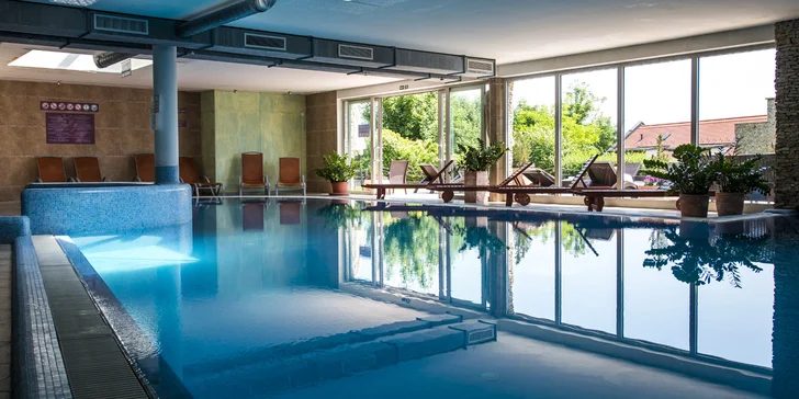 Nechajte sa rozmaznávať v elegantnej Echo Residence Spa s nádhernou panorámou na Balaton