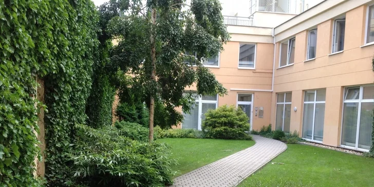 Botox pro krásné a zdravé vlasy, včetně střihu a závěrečného stylingu