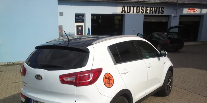 Tónování autoskel kvalitní fólií dle výběru
