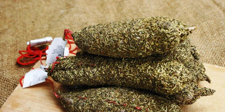 Saucisson s provensálským kořením