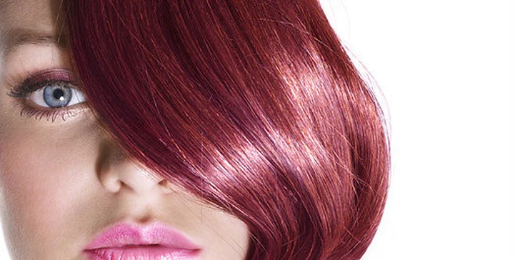 Botox pro krásné a zdravé vlasy, včetně střihu a závěrečného stylingu