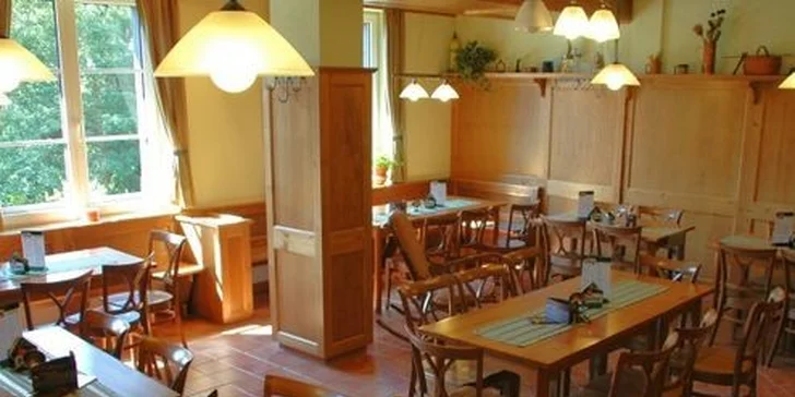 1790 Kč za 3denní pobyt v Orlických pro DVA. Horský hotel Konšel, snídaně, sauna a ideální cyklovýlet se slevou 48 %.