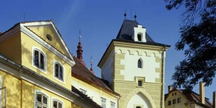 Romantická noc či 3denní odpočinek v apartmánech pro dva v Žatci