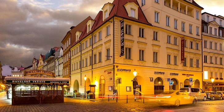 Krásný podzim v Praze: ubytování se snídaní na Malé Straně i vstup do klubu