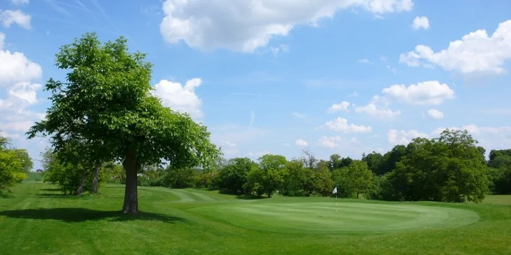 Balíčky tří golfových fee na oblíbená hřiště