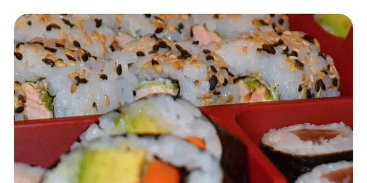 Velké sushi menu (42 ks) s sebou