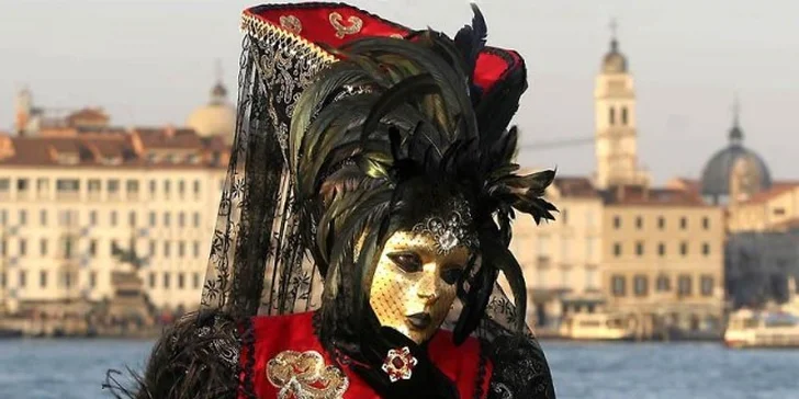 Zájezd na benátský karneval včetně ubytování