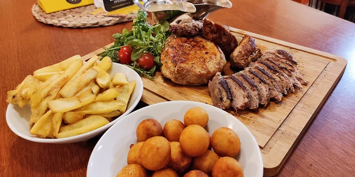 Těšte se na vyzrálé hovězí, vepřový kotlet, panenku a kachní prsa sous-vide.