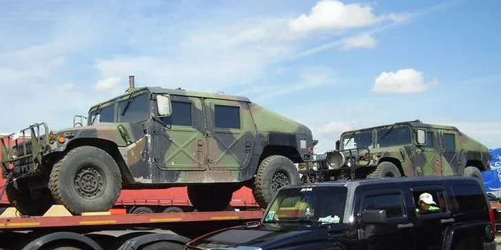 45minutová jízda s Hummer H3 terénem i po silnici