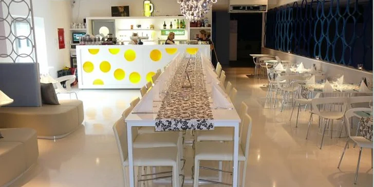 Interiér restaurace. 