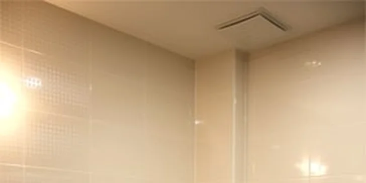 Koupelna je jen vaše, tak nikam nespěchejte a užijte si sprchu.