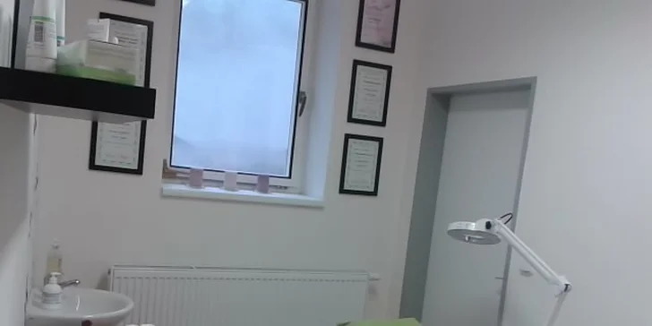 Permanentní prodloužení řas metodou řasa na řasu