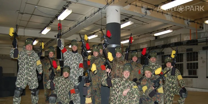 Zábavná paintballová střílečka s kupou kuliček