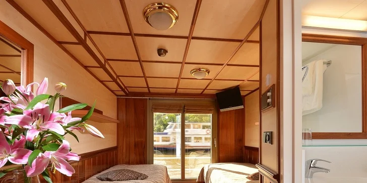 Jarní romantický pobyt na palubě Florentina Boat