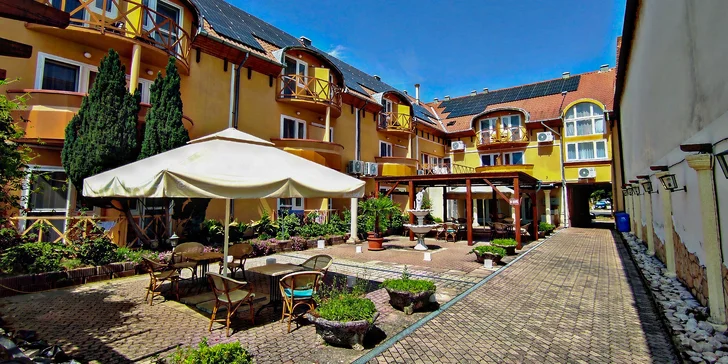 Zájezd do maďarských lázní Harkány: 3* hotel Átrium s polopenzí