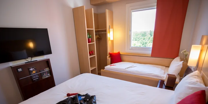 K dispozici budete mít speciální postele Sweet Bed by Ibis® pro plnohodnotný spánek, klimatizaci, Wi-Fi připojení, TV a vlastní koupelnu s velkým sprchovým koutem.
