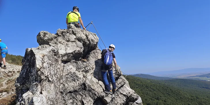 Kurz bezpečnosti na ferratách nebo slaňování pro 1-2 osoby vč. zapůjčení vybavení