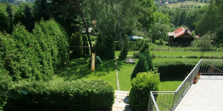 3denní pobyt pro dva se snídaněmi a lahví šampaňského v pensionu Lukas v Karlových Varech