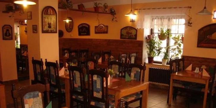 150gramový tatarský biftek s křupavými topinkami